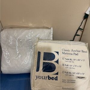 Classic Anchor Band Mattress Pad - White